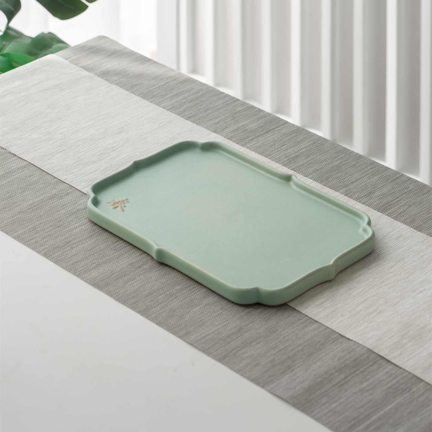 Four-Seasons Tea Tray