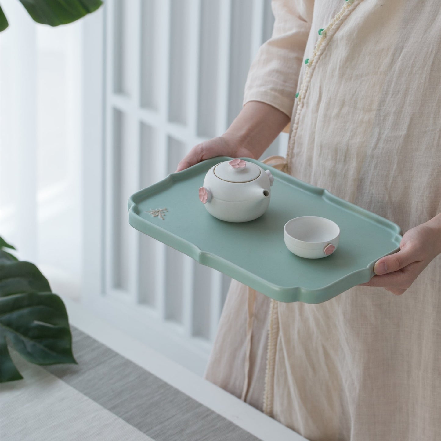Four-Seasons Tea Tray