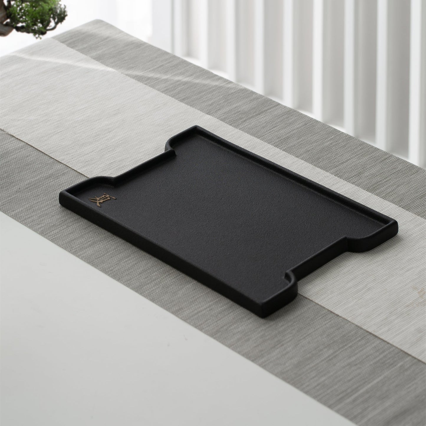 Four-Seasons Tea Tray